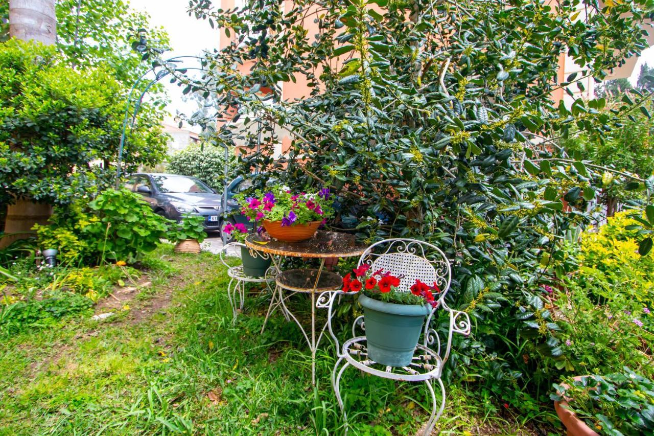Sophie'S Garden Apartment Potamós Exteriör bild